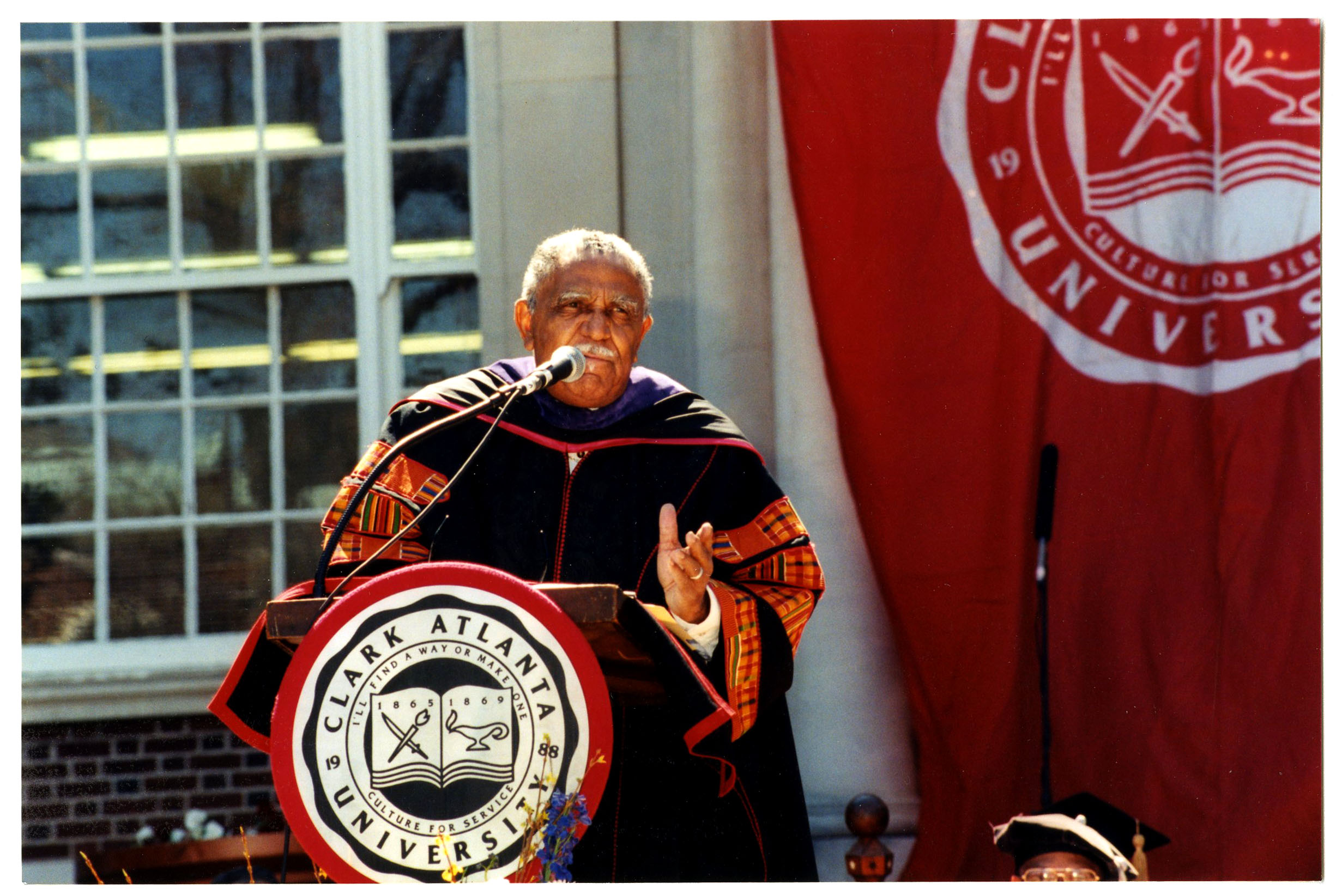 Dr. Joseph Echols Lowery delivering speech at Clark Atlanta University fall convocation, 2012
